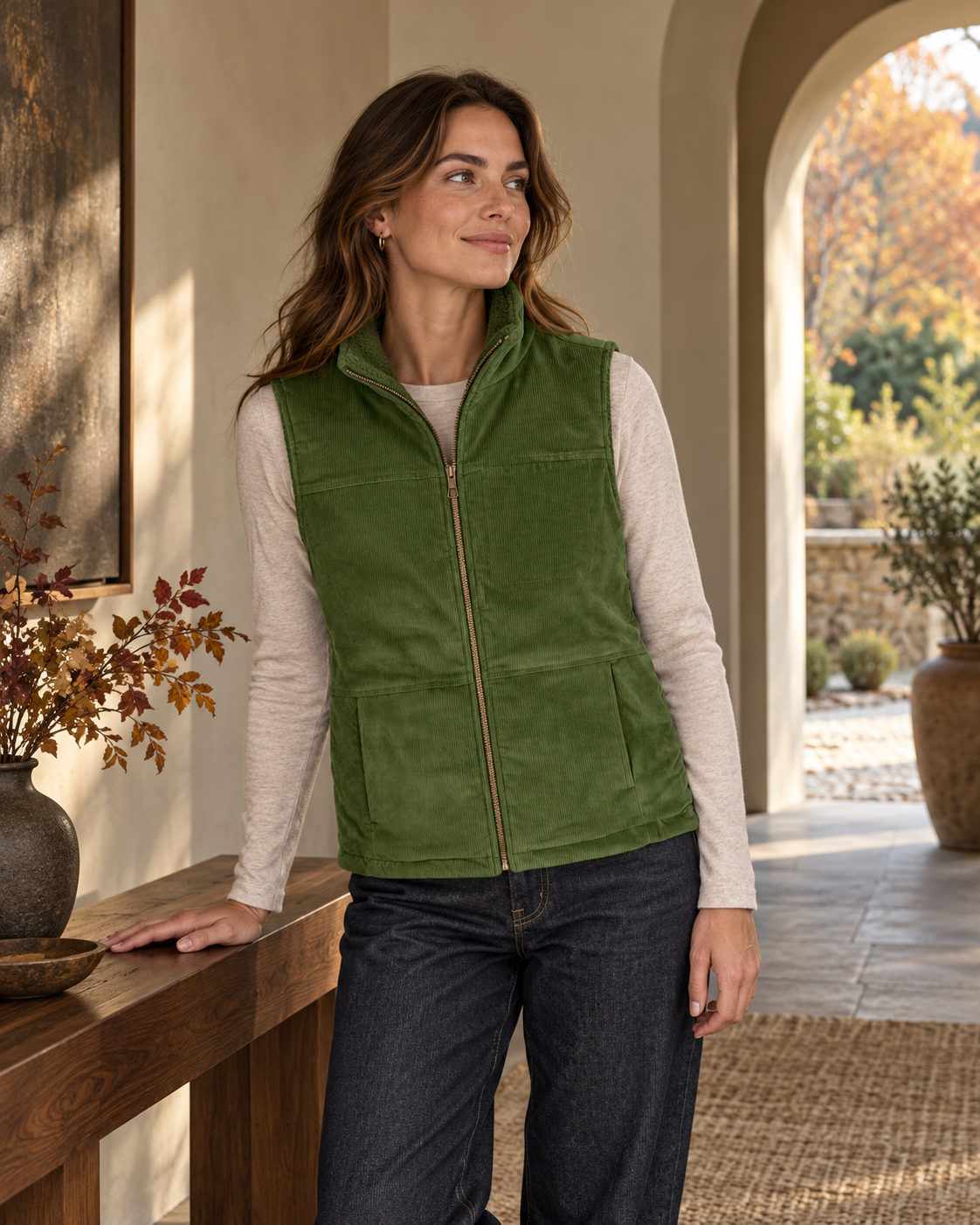 ADULT SHERPA/CORDUROY REVERSIBLE VEST | SPRUCE