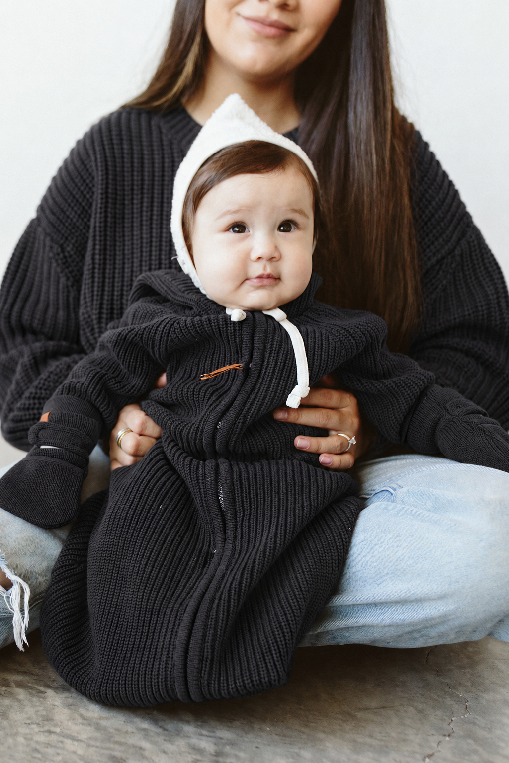 KNIT WEARABLE BLANKET | SHADOW