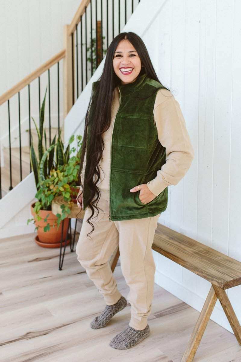 ADULT SHERPA/CORDUROY REVERSIBLE VEST in dark spruce green corduroy, with a collared neckline and front pockets