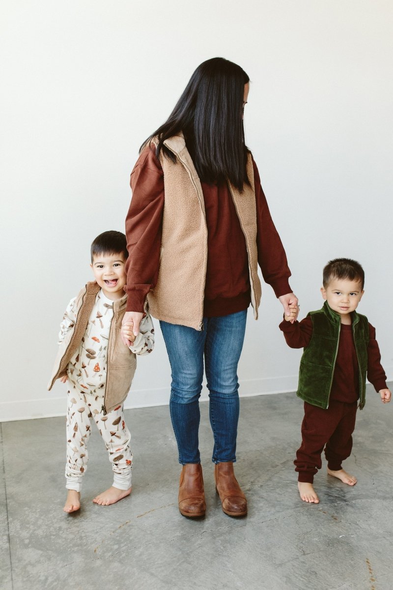 ADULT SHERPA/CORDUROY REVERSIBLE VEST | CHAMPIGNON - goumikids