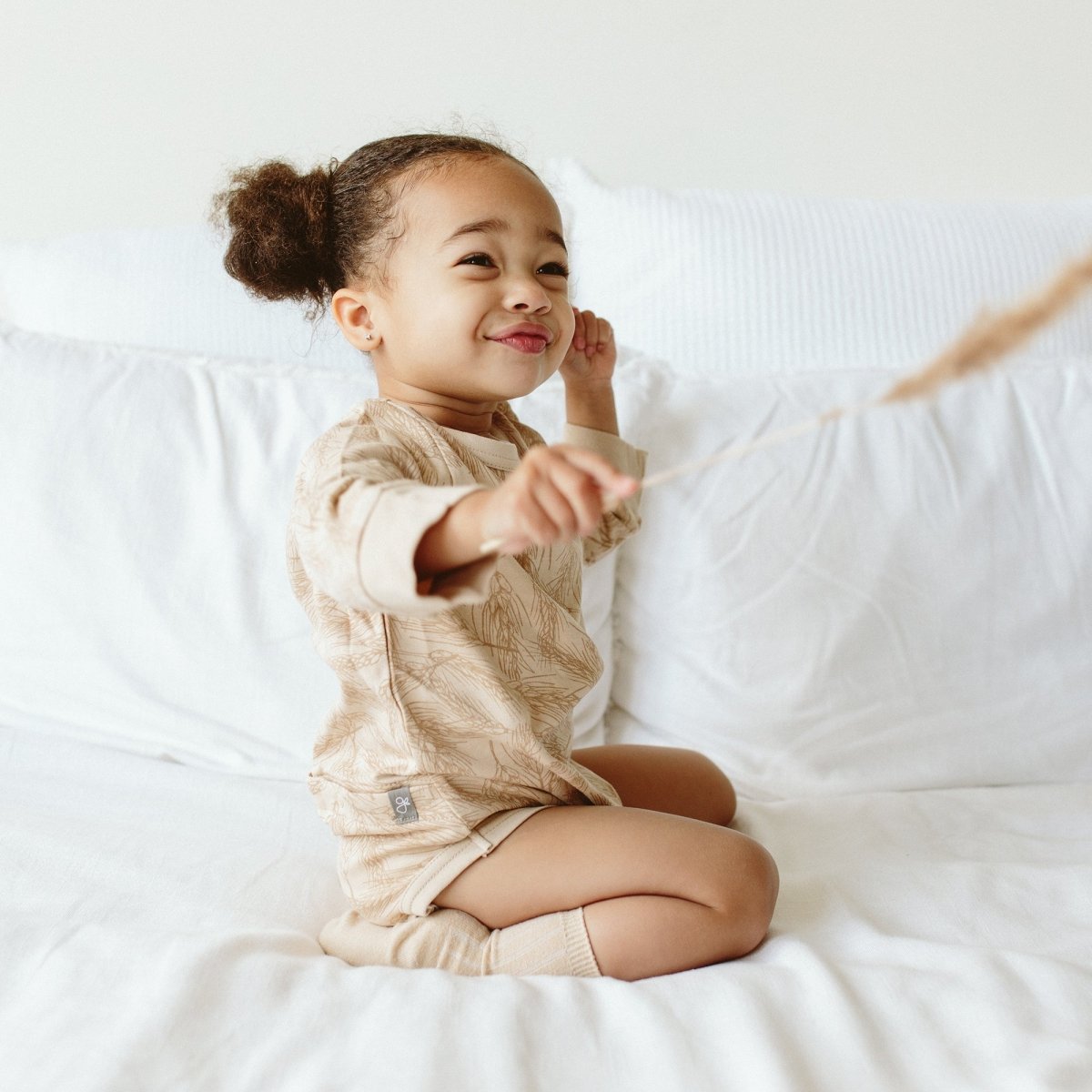 LONG - SLEEVE BODYSUIT | WHEAT - goumikids