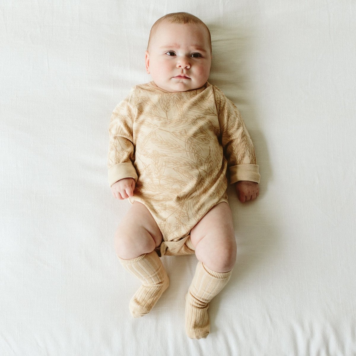 LONG - SLEEVE BODYSUIT | WHEAT - goumikids